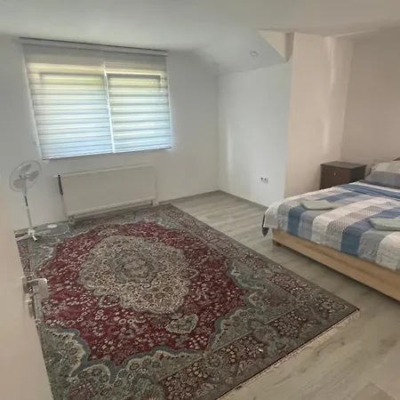 Relax بيت للعطل Gornji Cevljanovici